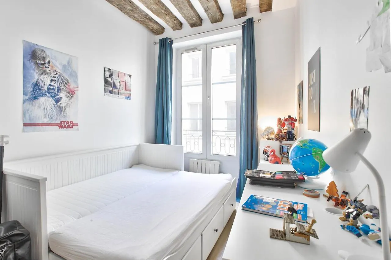 Charme Et Chic Du Marais *